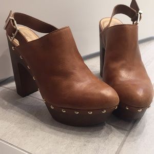 Brown leather studded heeled clogs